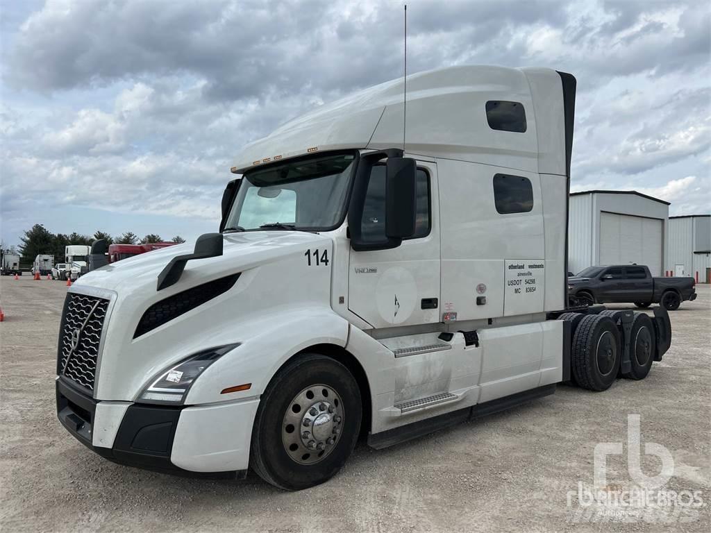 Volvo VNL760 Тягачі
