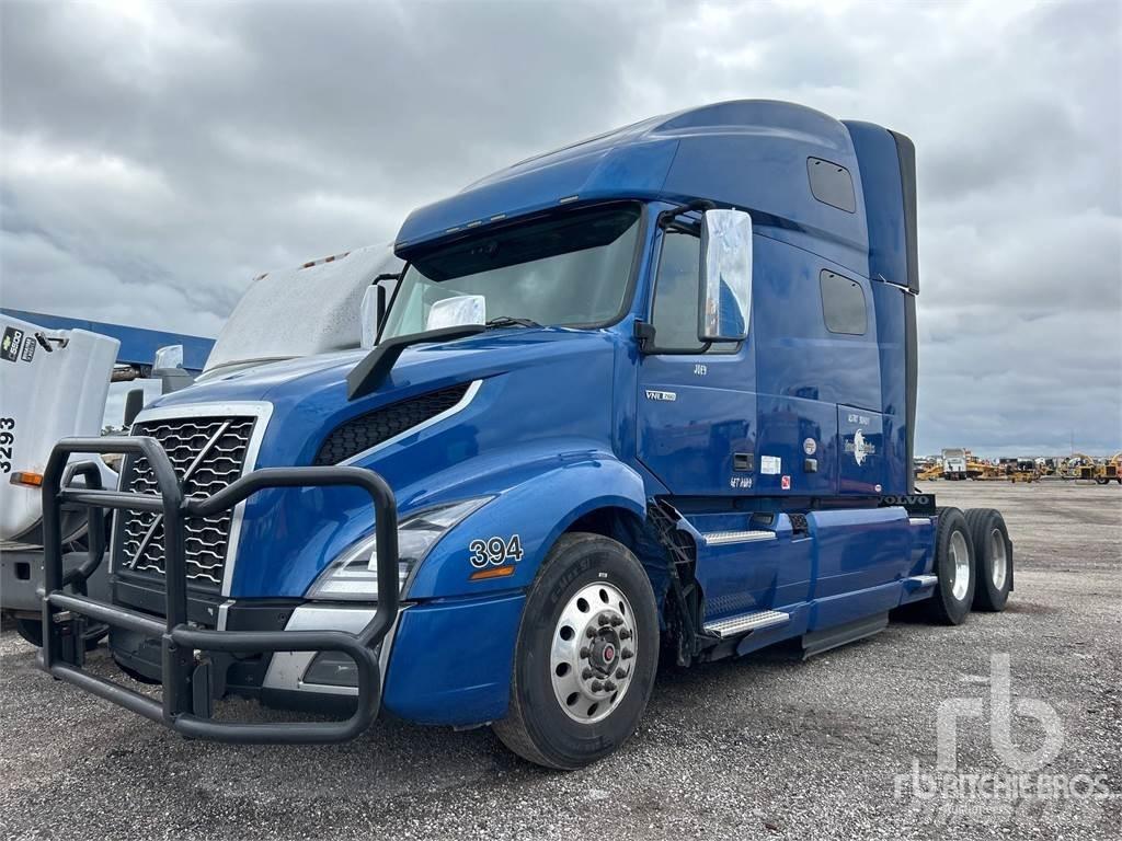 Volvo VNL760 Тягачі