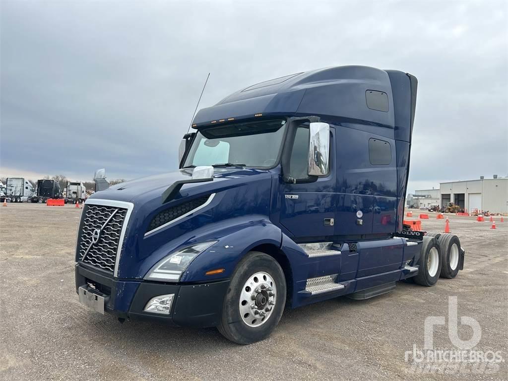 Volvo VNL760 Тягачі