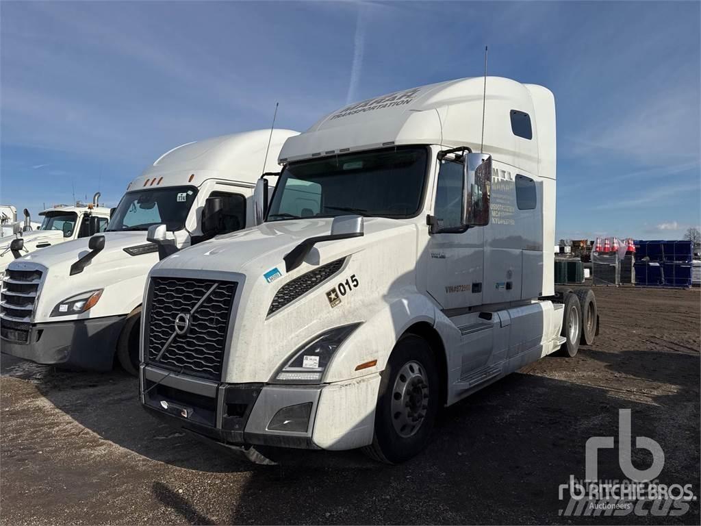 Volvo VNL760 Тягачі