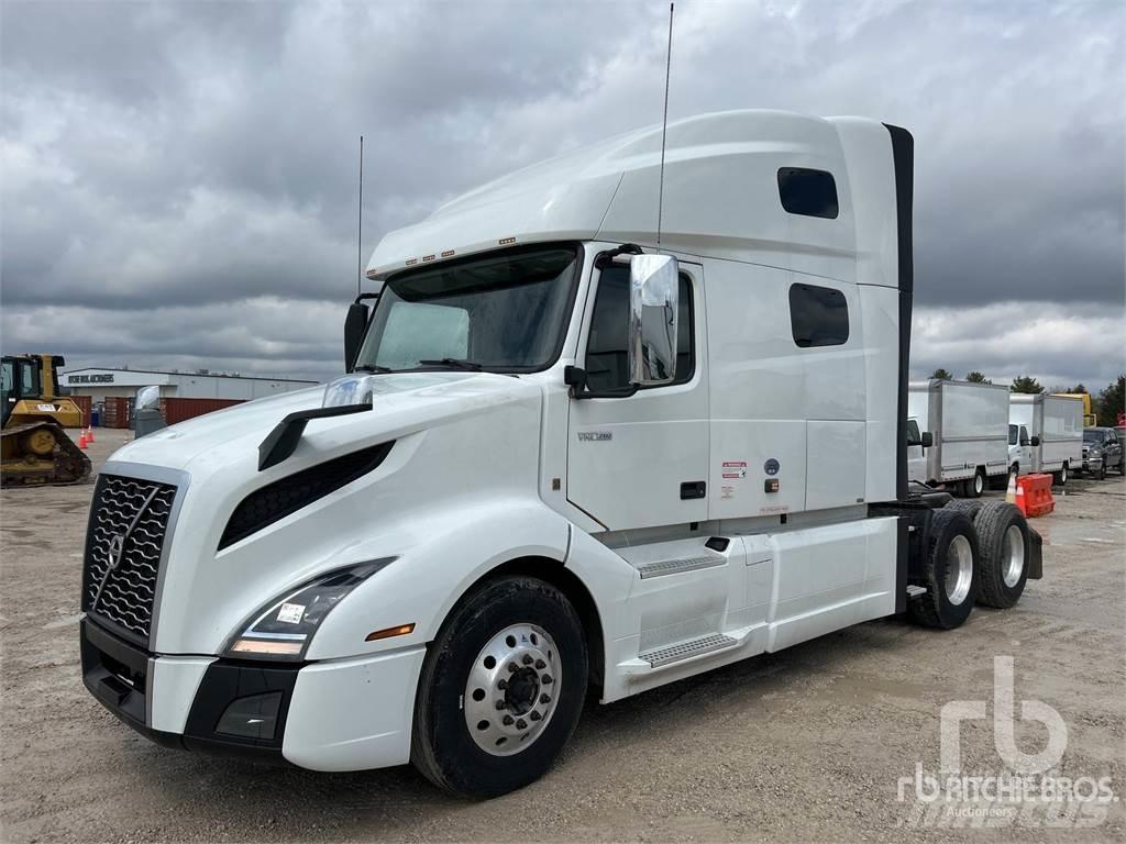Volvo VNL760 Тягачі