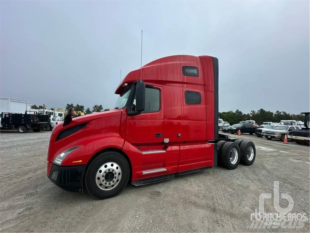 Volvo VNL760 Тягачі