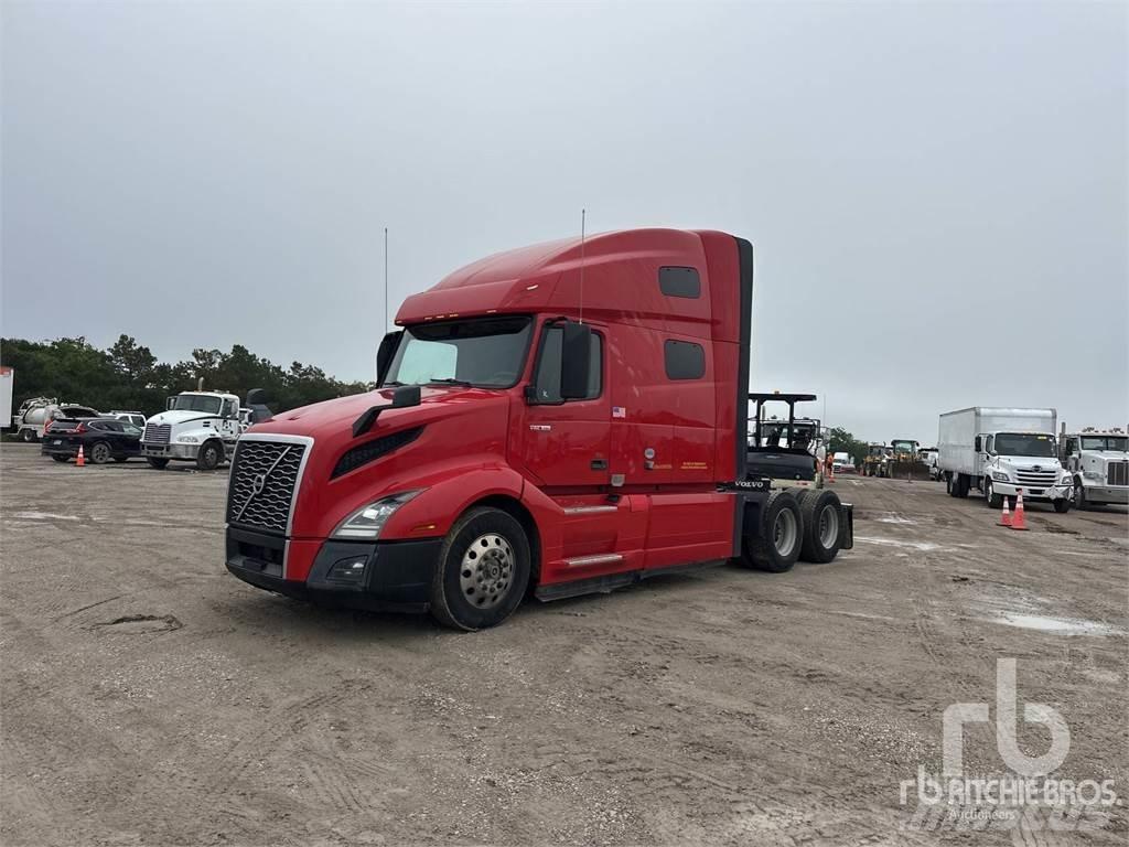 Volvo VNL760 Тягачі