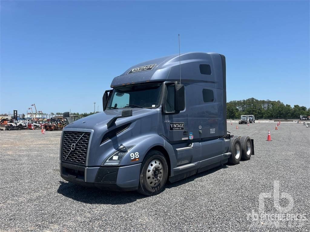 Volvo VNL760 Тягачі