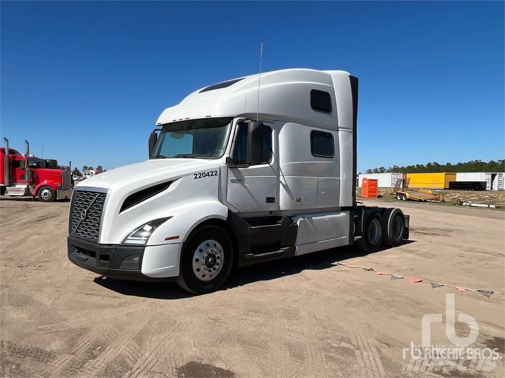 Volvo VNL860 Тягачі