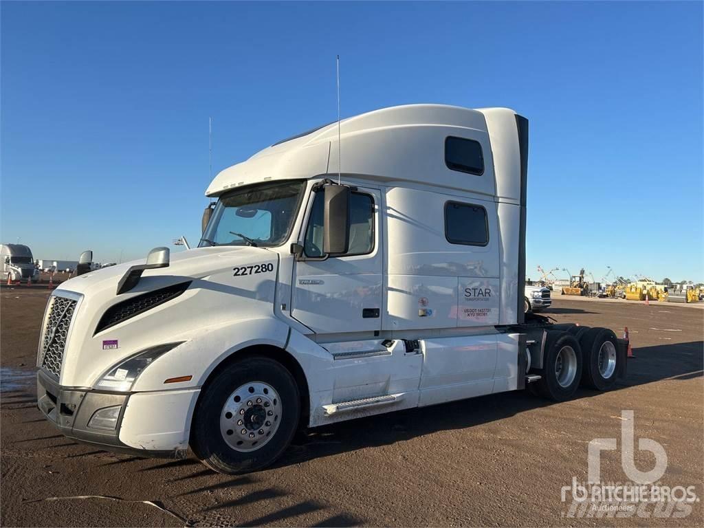 Volvo VNL860 Тягачі