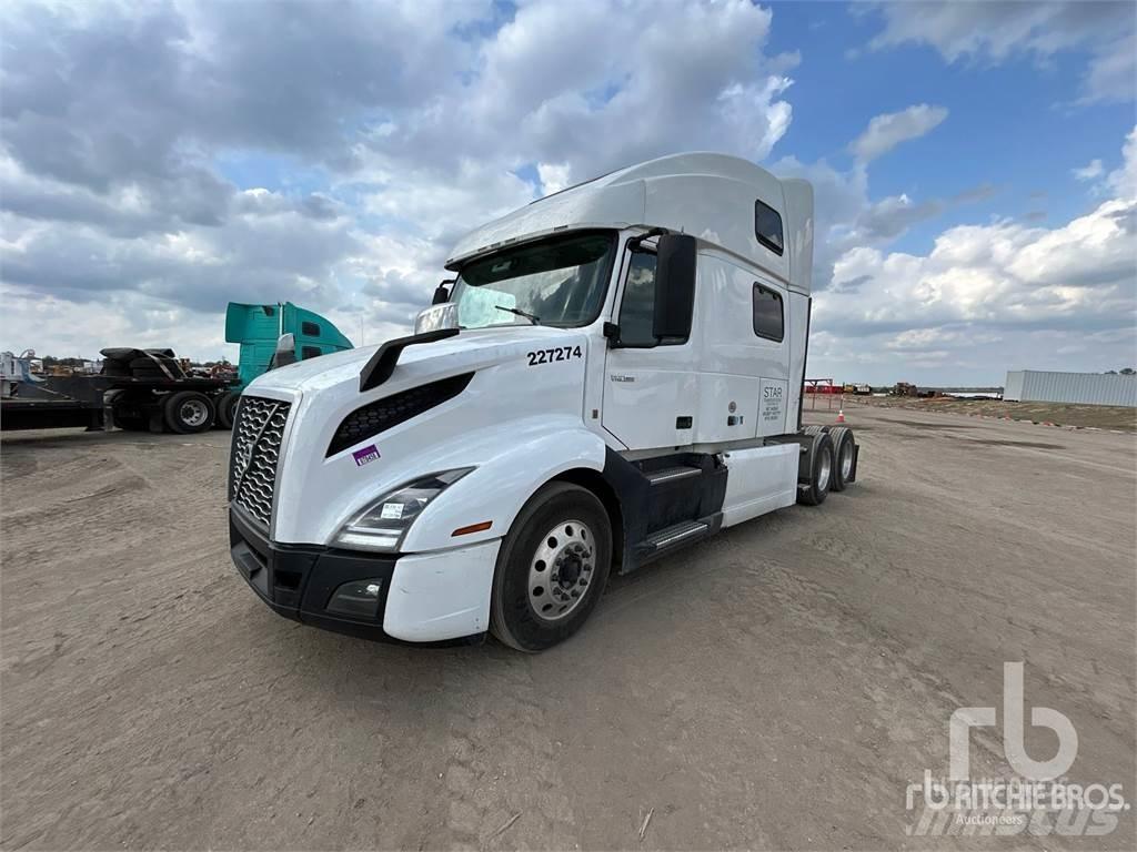 Volvo VNL860 Тягачі