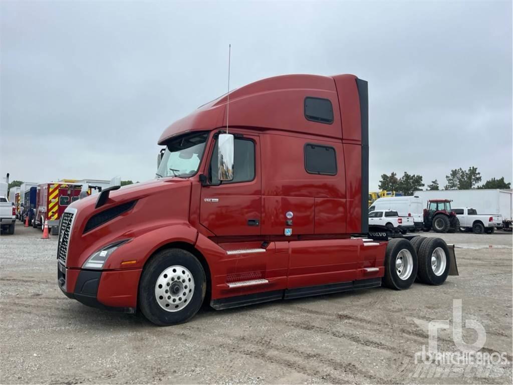 Volvo VNL860 Тягачі