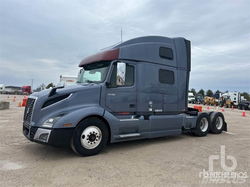 Volvo VNL860 Тягачі