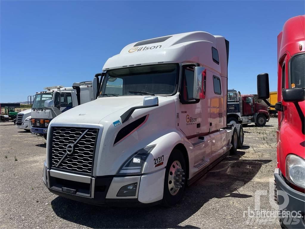 Volvo VNL860 Тягачі