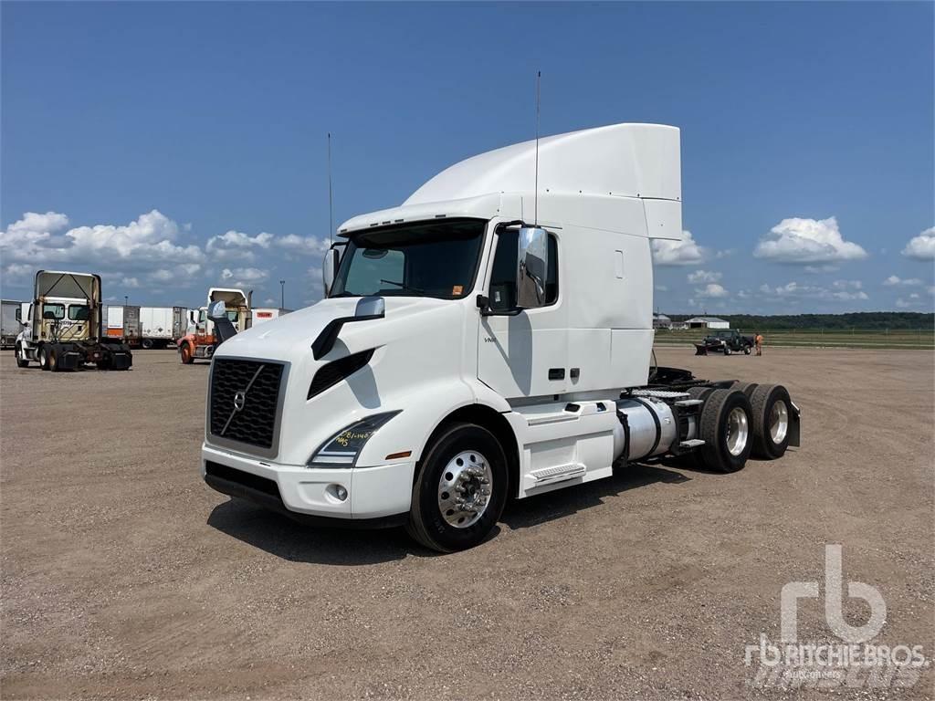 Volvo VNR Тягачі