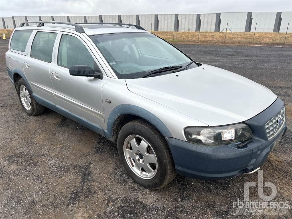 Volvo XC70 Автомобілі