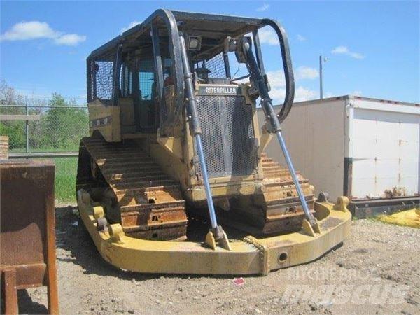 CAT D7H LGP Гусеничні бульдозери