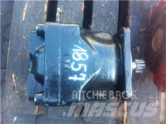 Fuchs 03443953D 7D27LG Двигуни