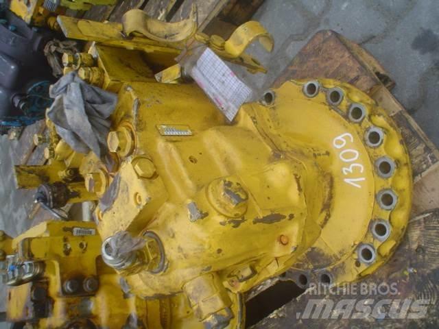Komatsu E2967928 Двигуни