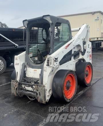 Bobcat S770 Міні-навантажувачі