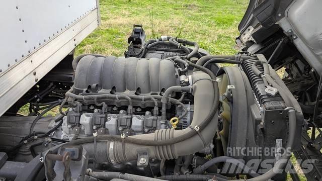 Chevrolet W4500 Фургони