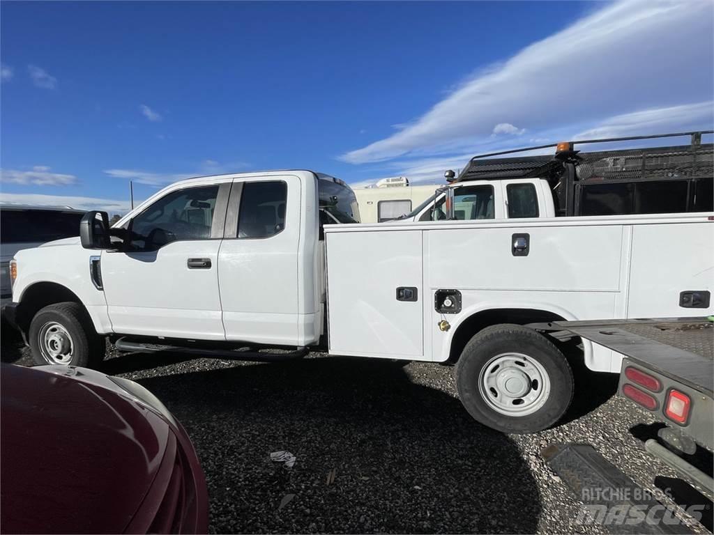 Ford F250 Евакуатори