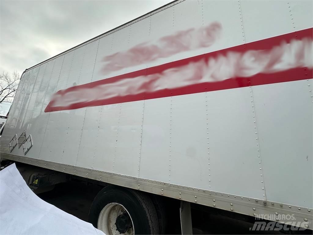 Freightliner M2 Фургони