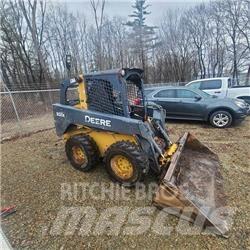 John Deere 320D Міні-навантажувачі