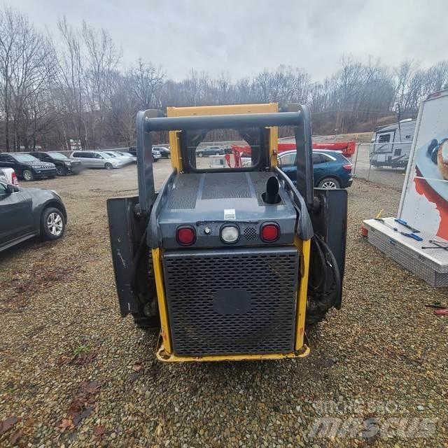John Deere 320D Міні-навантажувачі