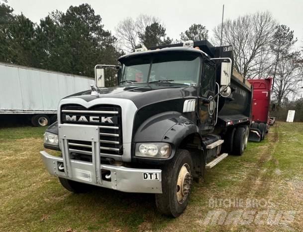 Mack GU713 Самоскиди