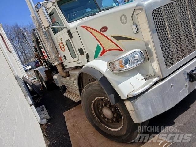 Peterbilt 367 Вантажівки / спеціальні