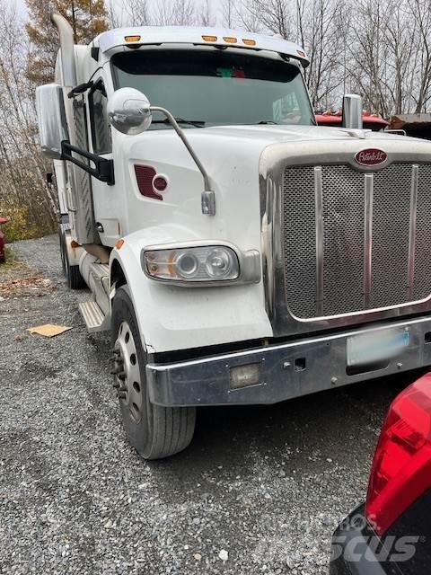 Peterbilt 567 Тягачі
