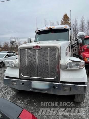 Peterbilt 567 Тягачі