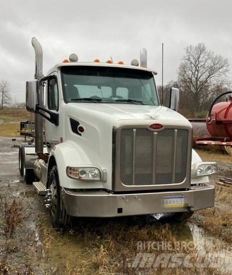 Peterbilt 567SB Тягачі