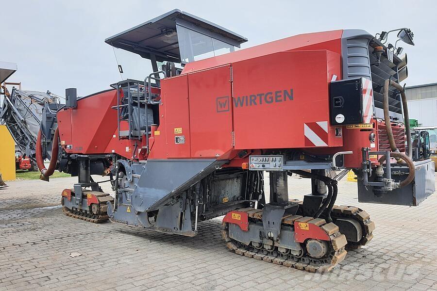 Wirtgen W 220 Холодні дорожні фрези