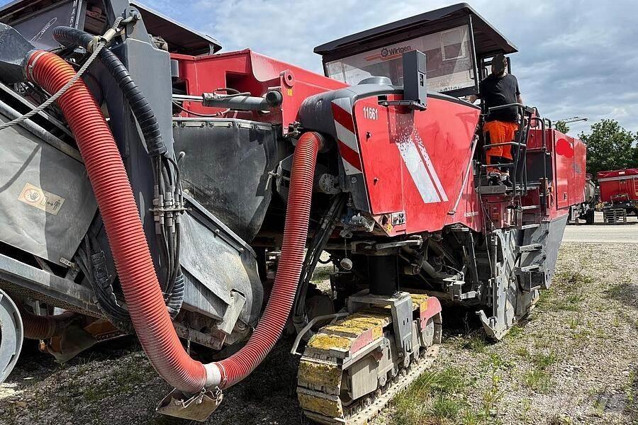 Wirtgen W 250 Холодні дорожні фрези