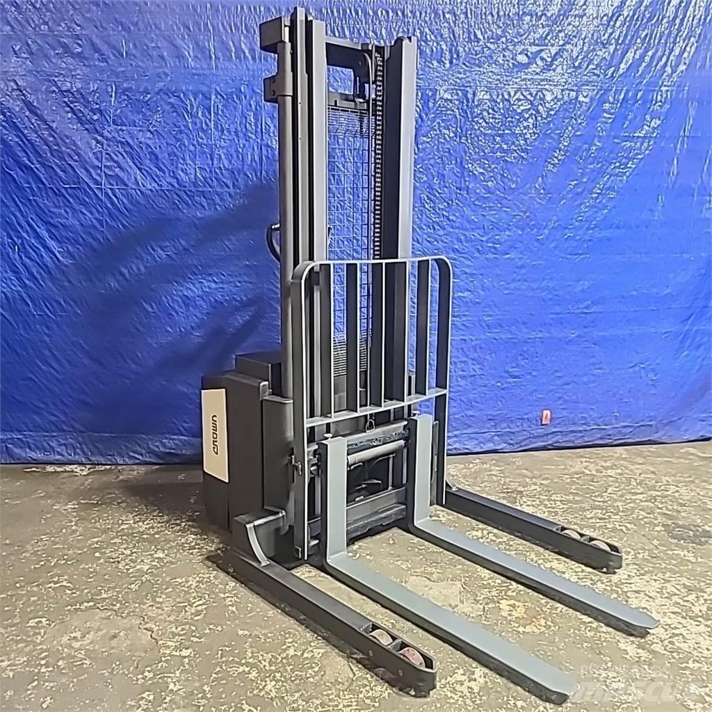 Crown WS2300 Самохідні електроштабелери