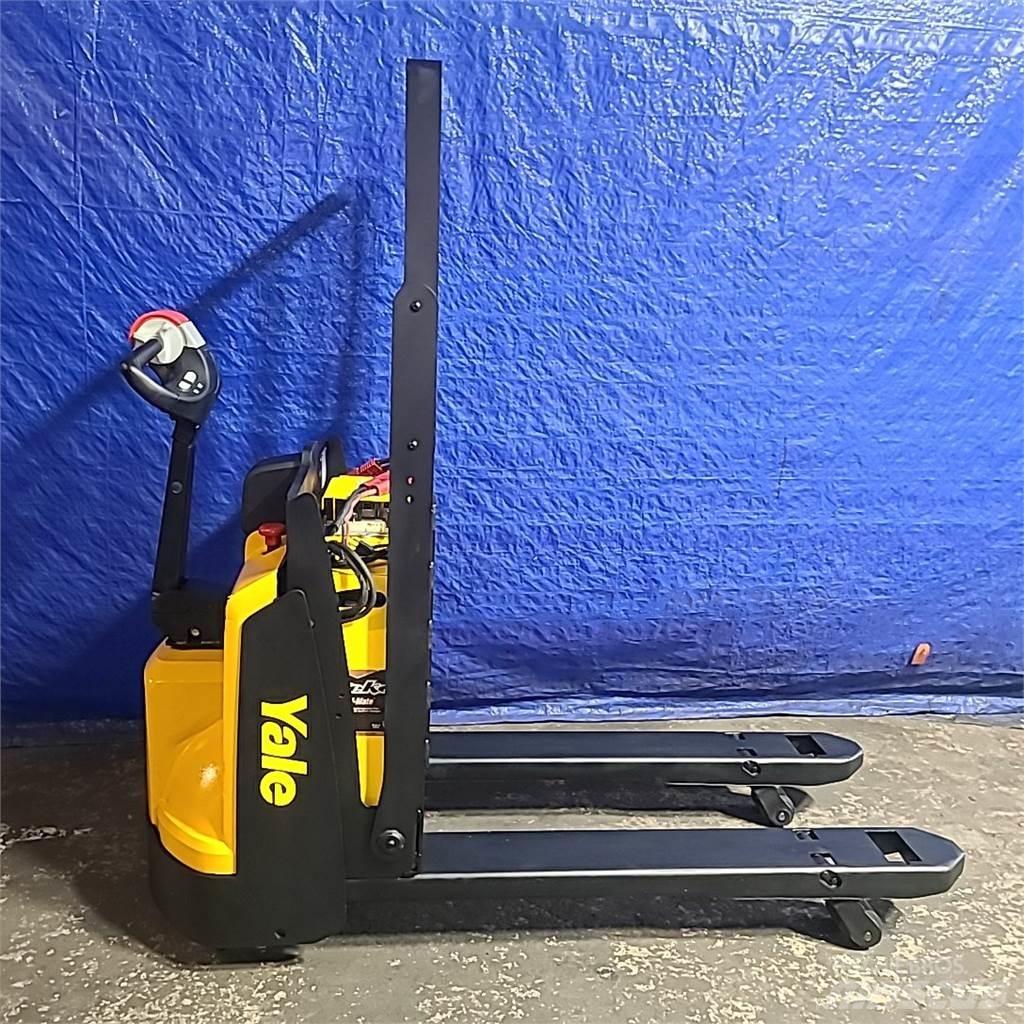 Yale MPB045VG Ручні гідравлічні візки