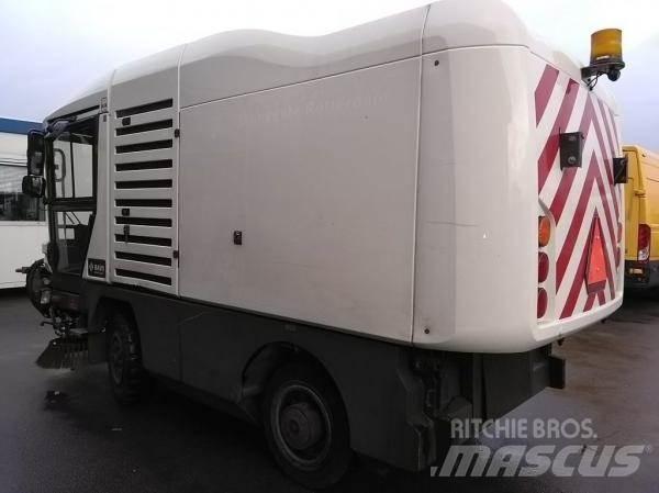 Ravo 530 CD Підмітальні машини