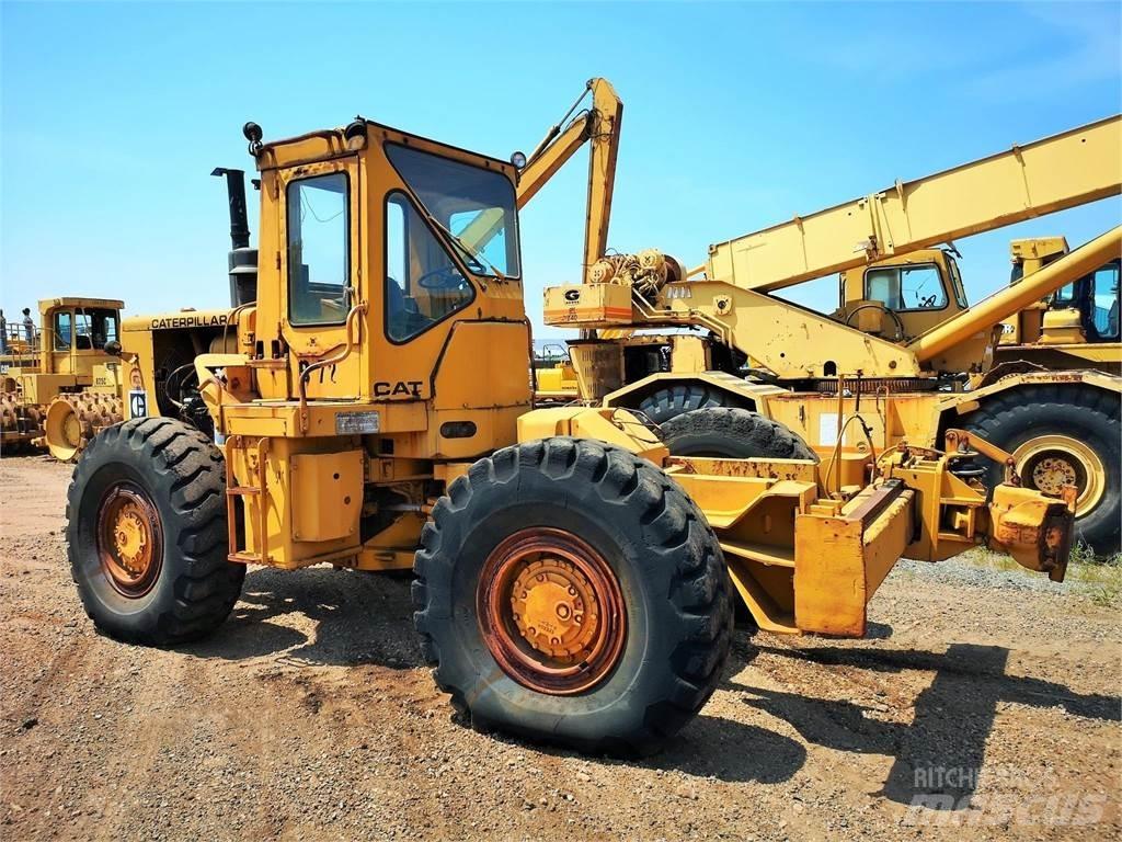 CAT 814 Фронтальні навантажувачі