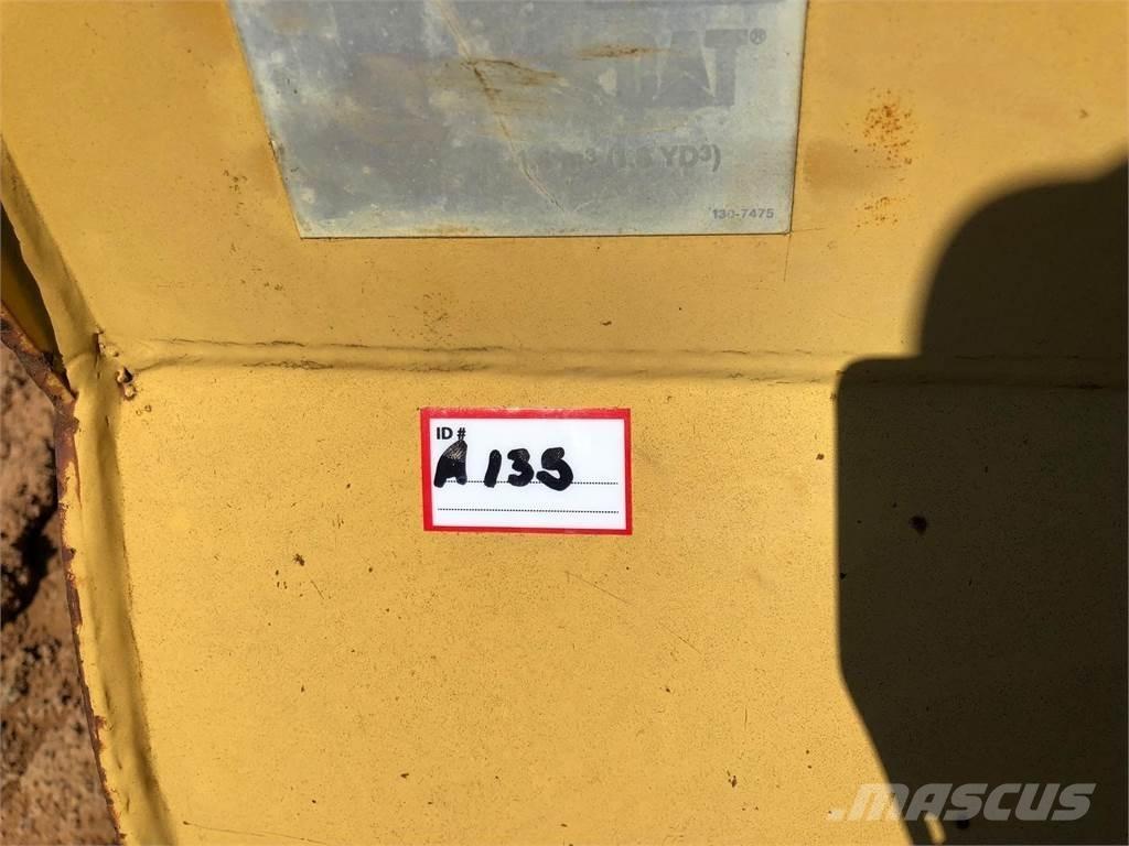 CAT  914G Ковші