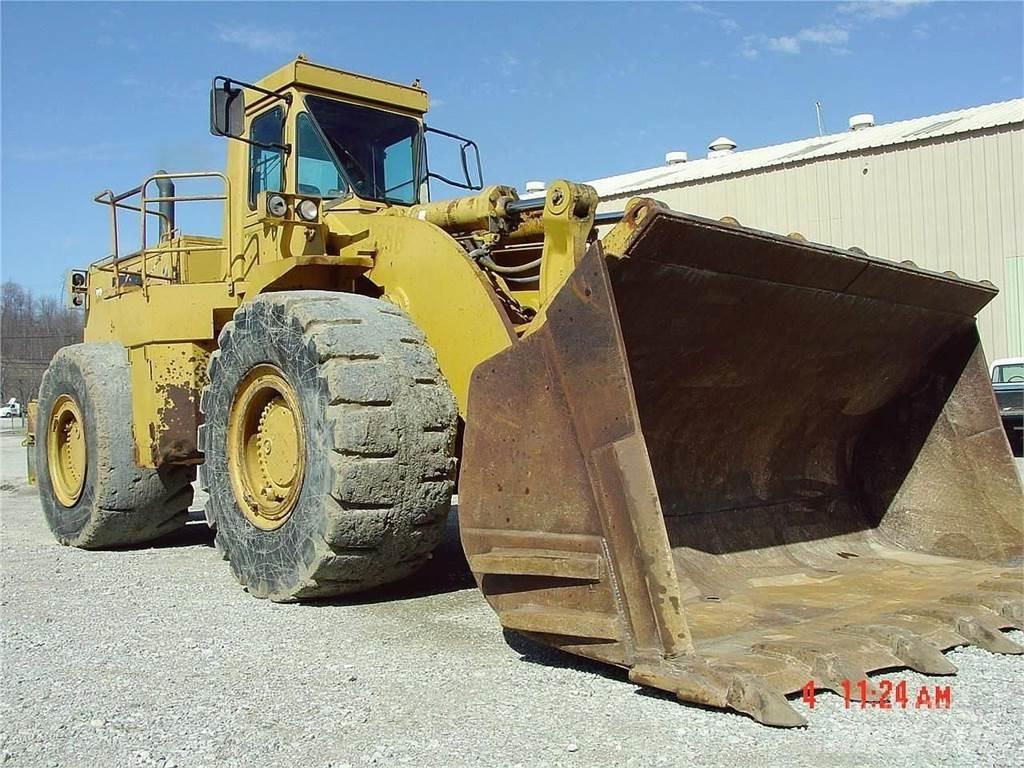 CAT 988B Фронтальні навантажувачі