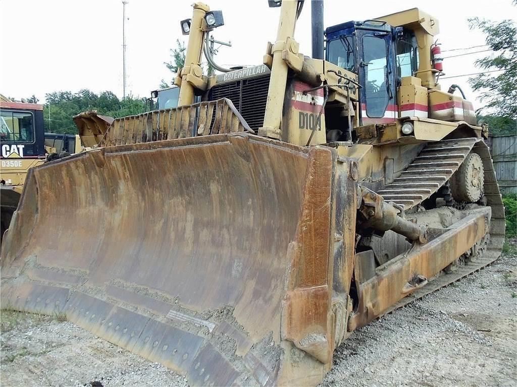 CAT D10N Гусеничні бульдозери