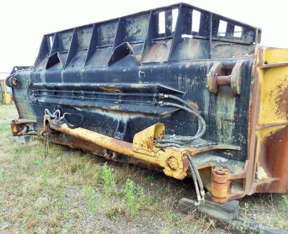 CAT D11 Леміші