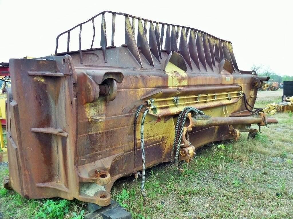 CAT D11 Леміші