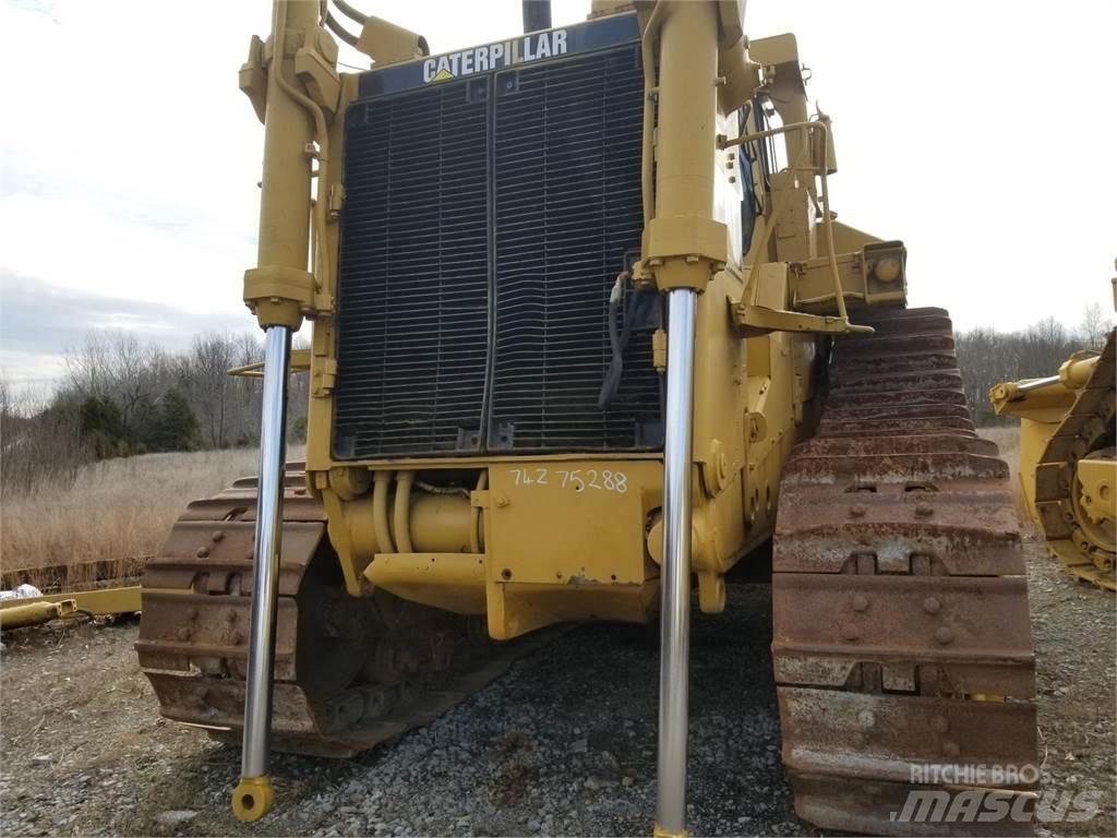CAT D11N Гусеничні бульдозери