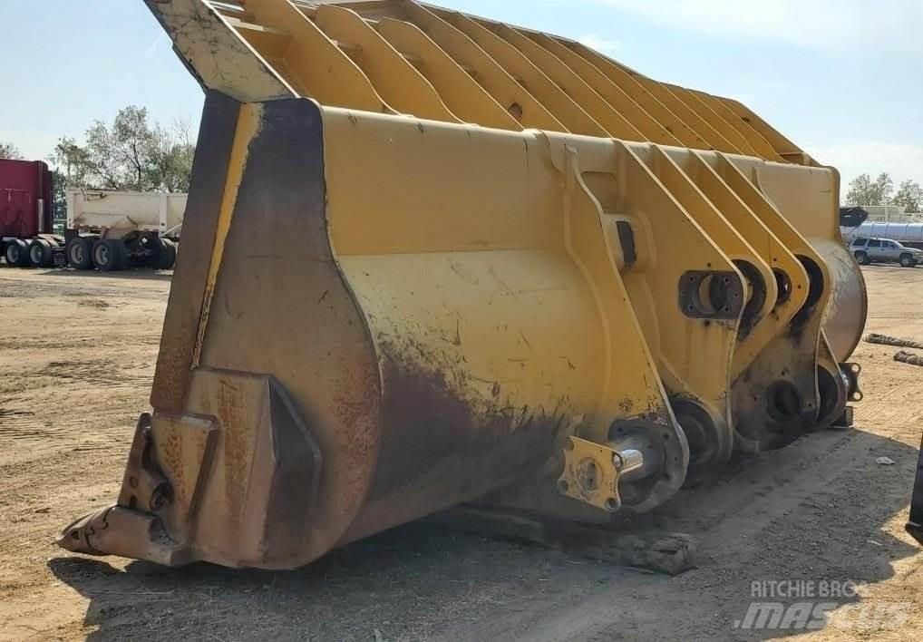 Komatsu WA1200 Ковші