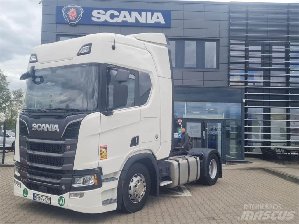 Scania R530 V8 Тягачі