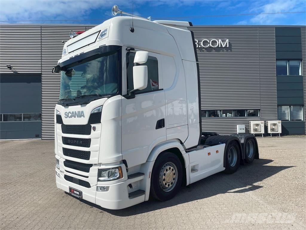 Scania S560 2950mm Тягачі