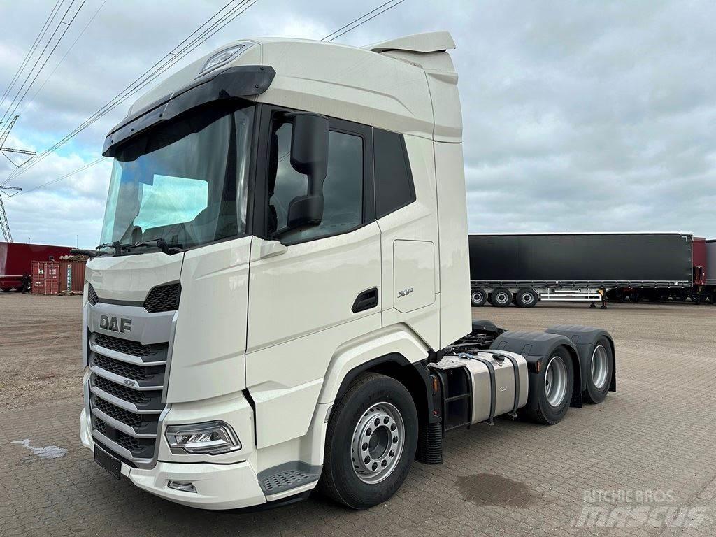 DAF XF 530 6x2 Тягачі