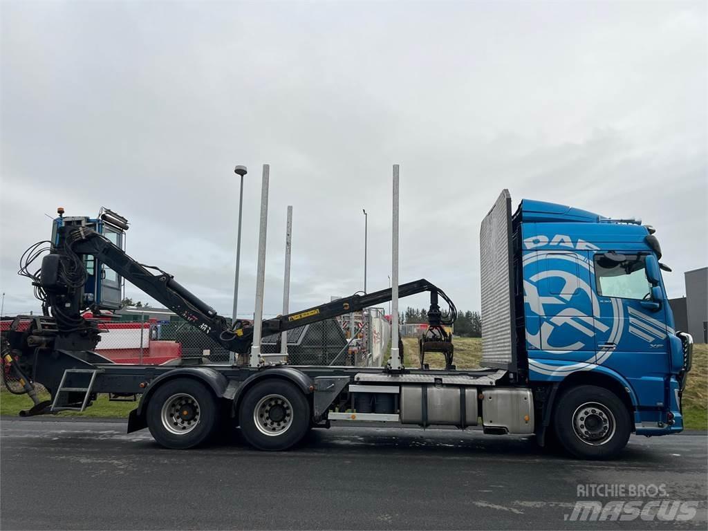 DAF XF530 FAT 6x4 Лісовози