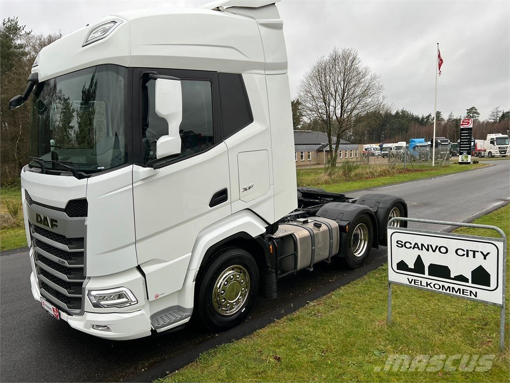 DAF XF530 FTS 6x2 Тягачі