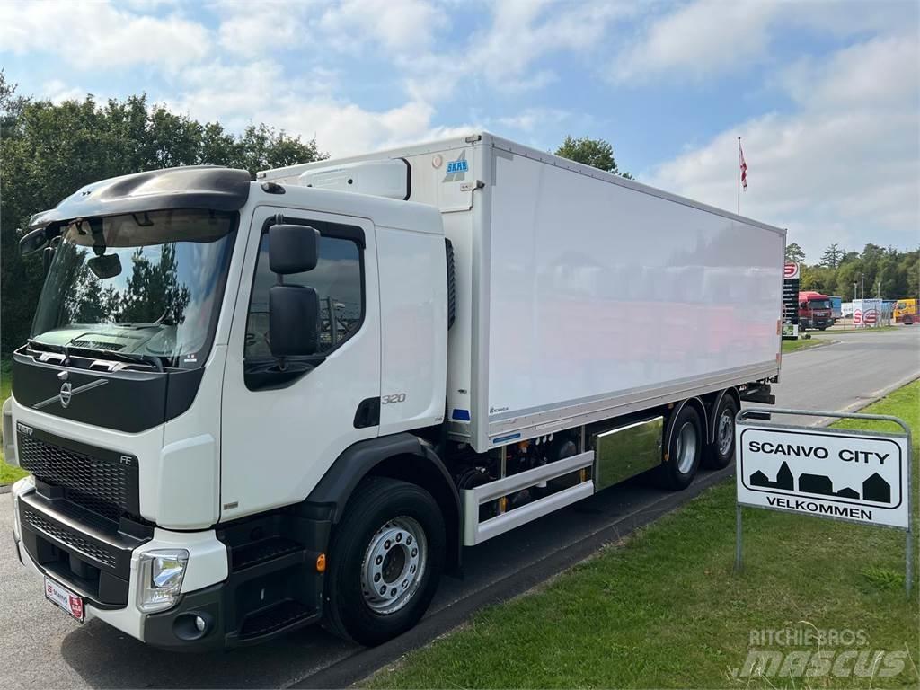 Volvo FE320 6x2*4 Фургони