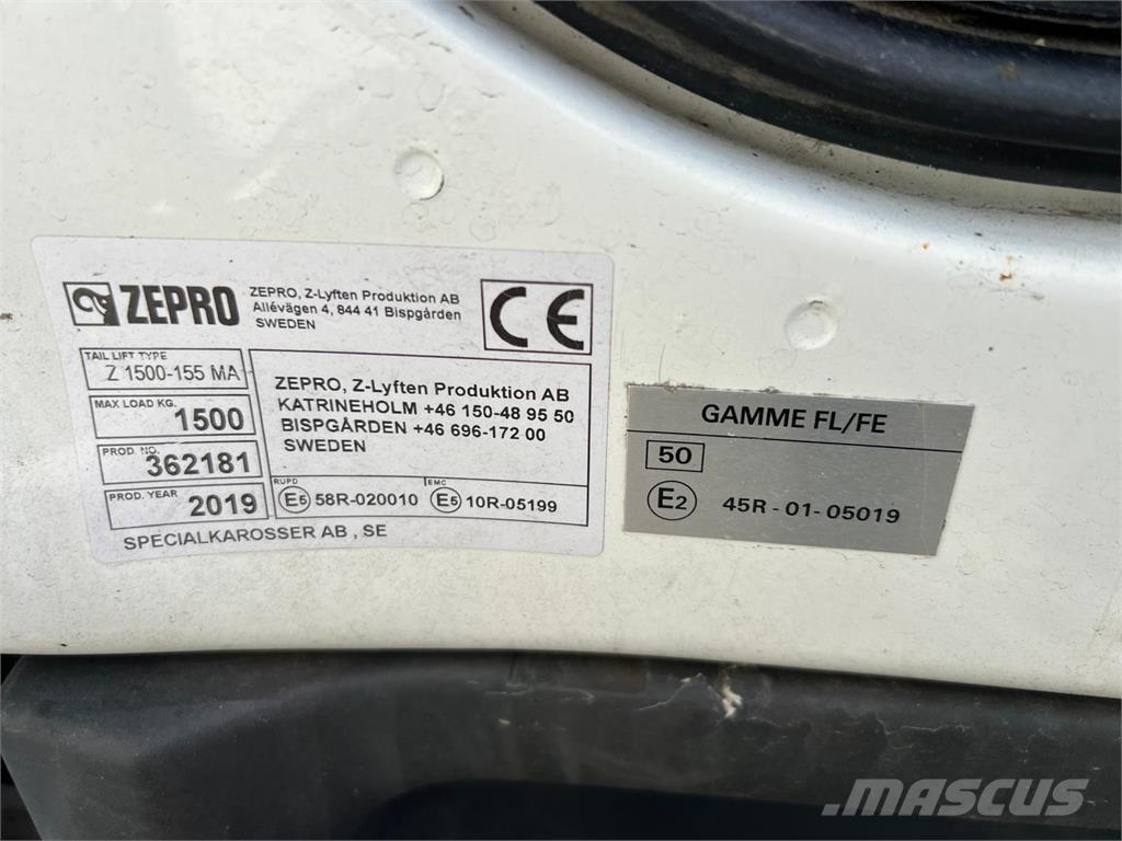 Volvo FL 250 16 ton Фургони